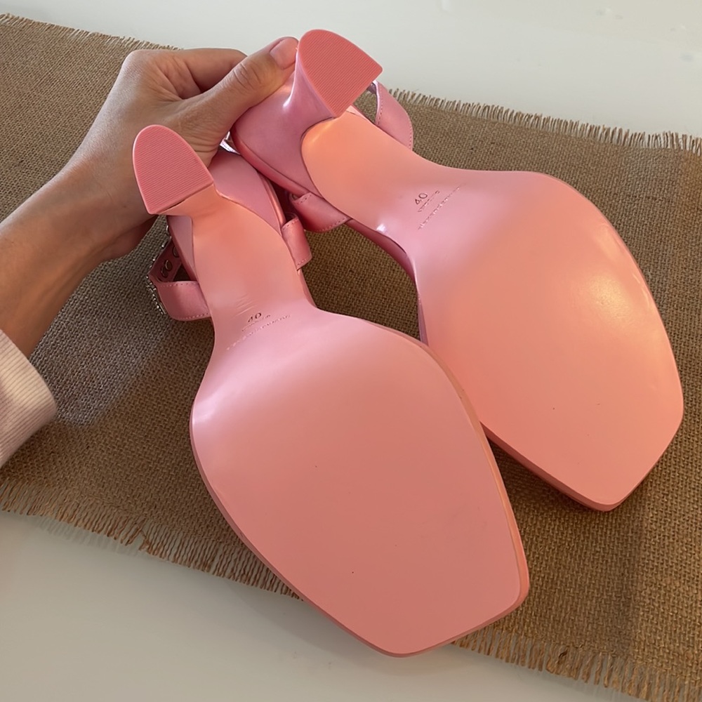 Pink sandals - Picture 11 of 16